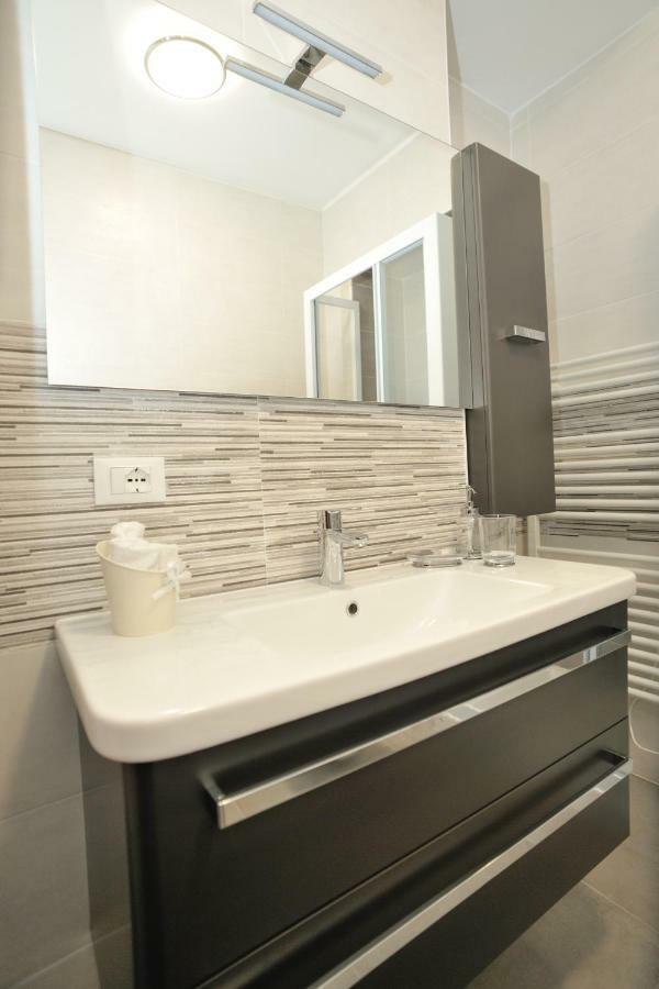 Amanti Due Apartments Βερόνα Εξωτερικό φωτογραφία